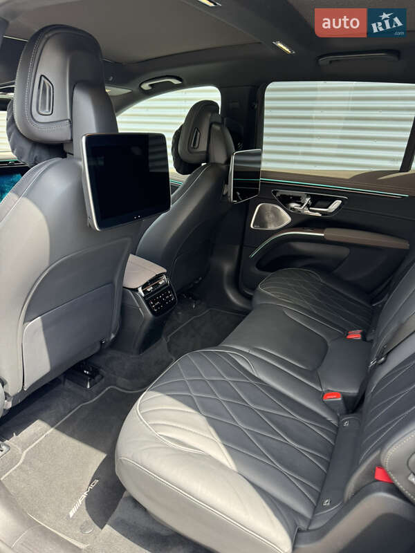 Седан Mercedes-Benz EQS 2023 в Ровно