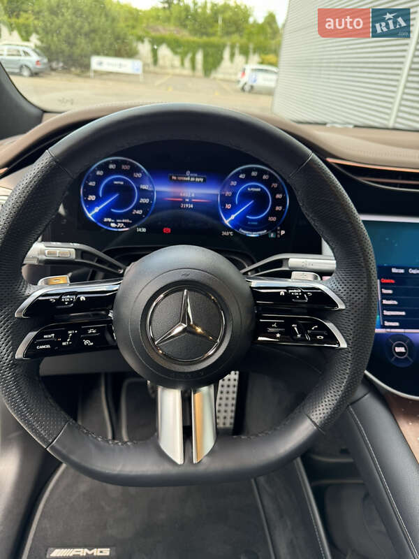 Седан Mercedes-Benz EQS 2023 в Ровно