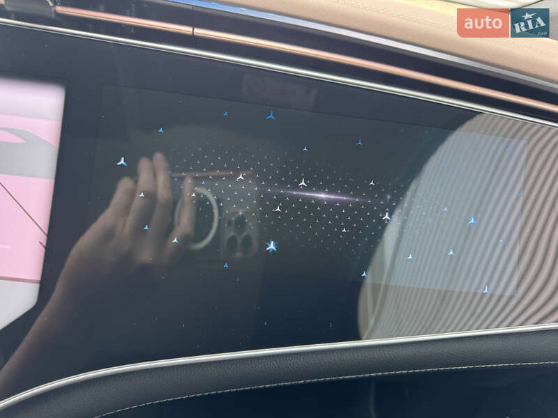 Седан Mercedes-Benz EQS 2023 в Ровно