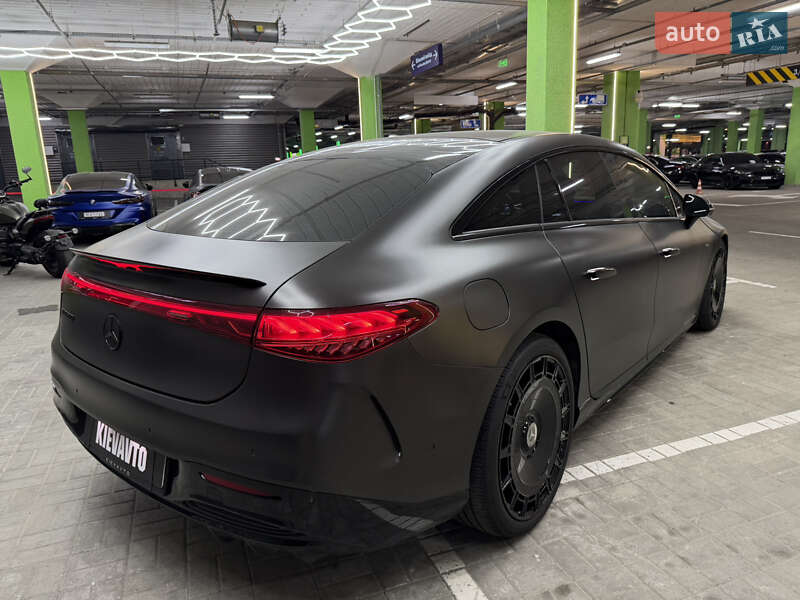 Седан Mercedes-Benz EQS 2022 в Киеве