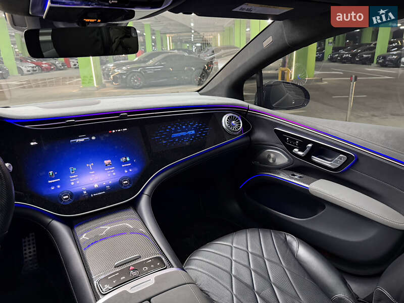 Седан Mercedes-Benz EQS 2022 в Киеве