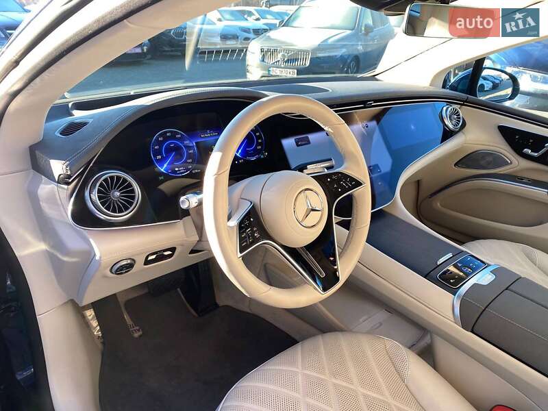Седан Mercedes-Benz EQS 2022 в Львові
