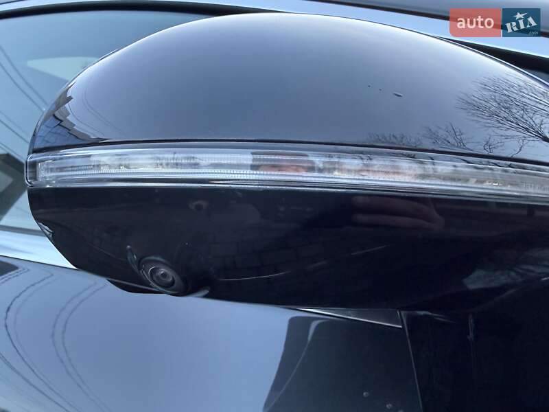 Седан Mercedes-Benz EQS 2023 в Ровно