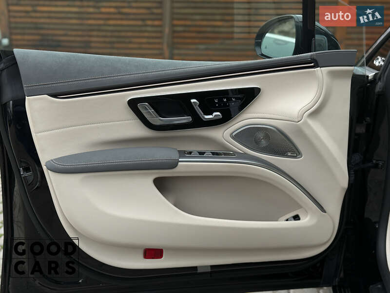 Седан Mercedes-Benz EQS 2023 в Одессе