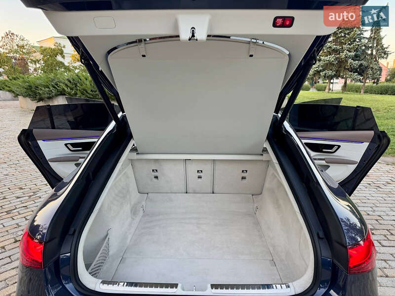 Седан Mercedes-Benz EQS 2022 в Киеве фото 30 Седан Mercedes-Benz EQS 2022 в Киеве