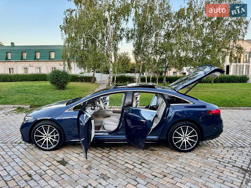 Седан Mercedes-Benz EQS 2022 в Киеве фото 40 Седан Mercedes-Benz EQS 2022 в Киеве