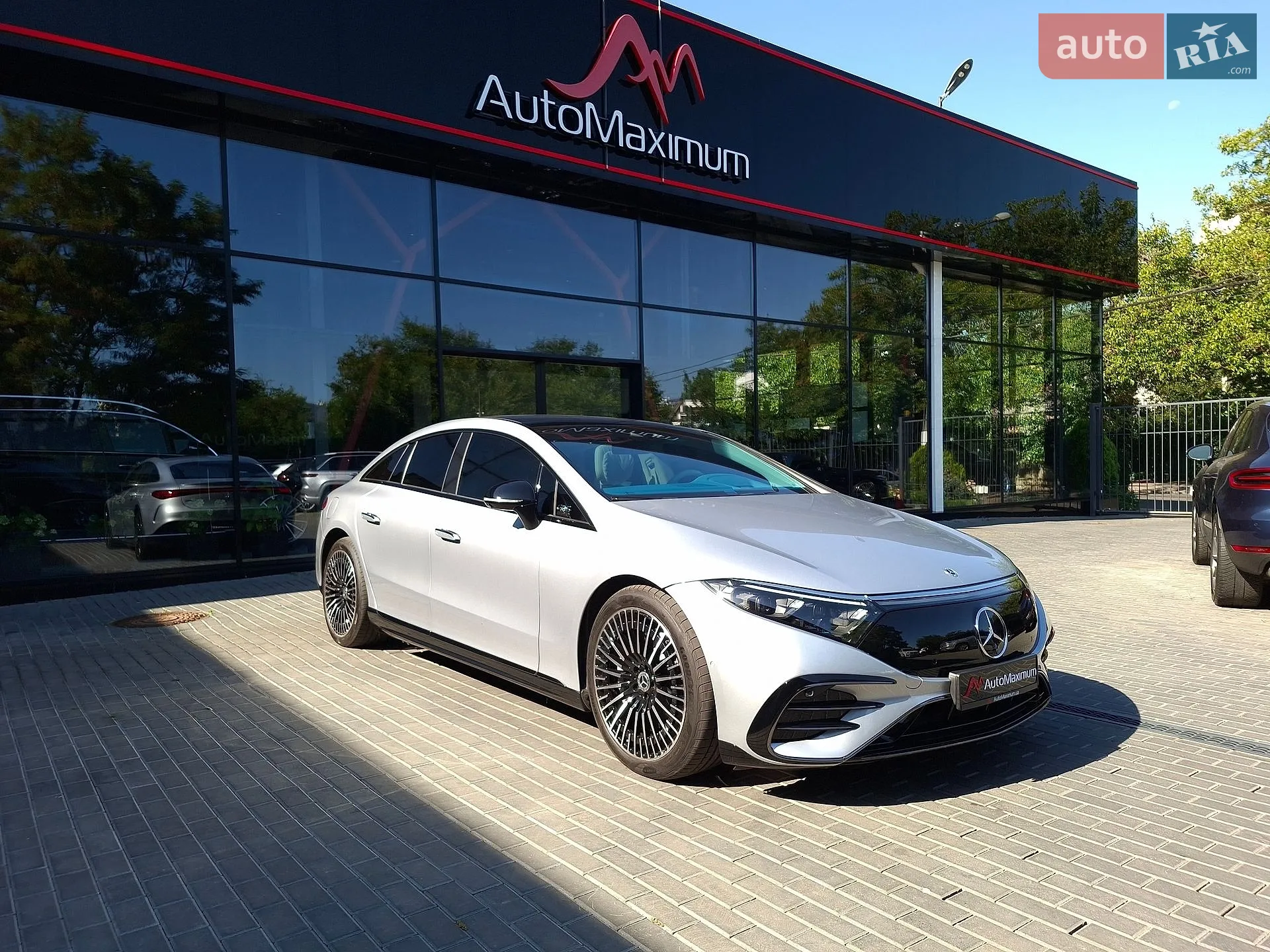 2022 Mercedes-Benz EQS - фото 1