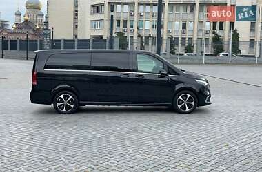 Минивэн Mercedes-Benz EQV 2021 в Киеве