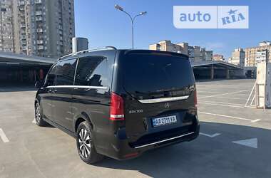 Минивэн Mercedes-Benz EQV 2021 в Киеве