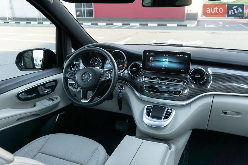 Мінівен Mercedes-Benz EQV 2021 в Києві