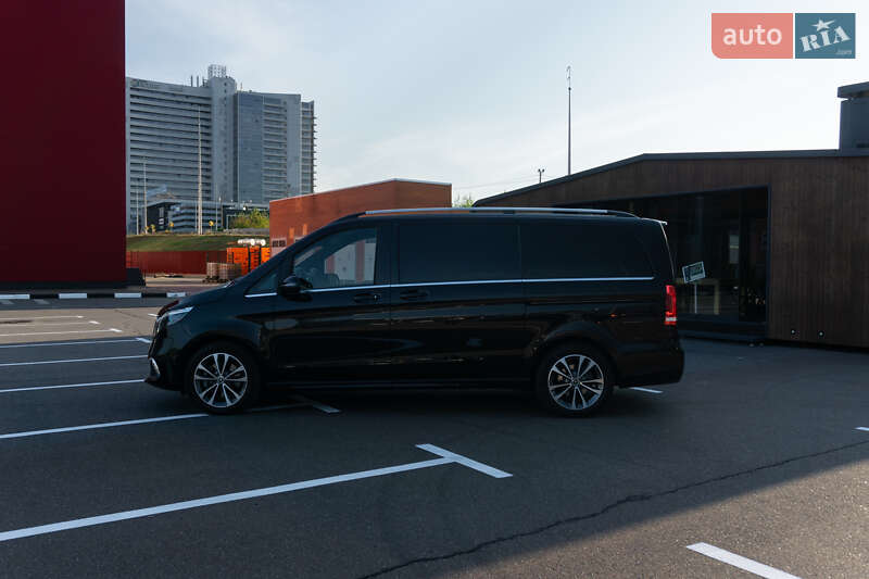 Мінівен Mercedes-Benz EQV 2021 в Києві