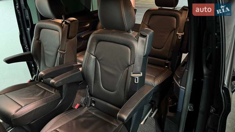 Минивэн Mercedes-Benz EQV 2020 в Киеве