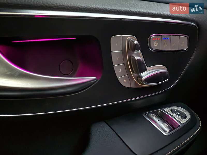 Минивэн Mercedes-Benz EQV 2024 в Ровно