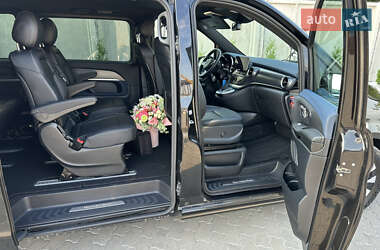 Мінівен Mercedes-Benz EQV 2021 в 