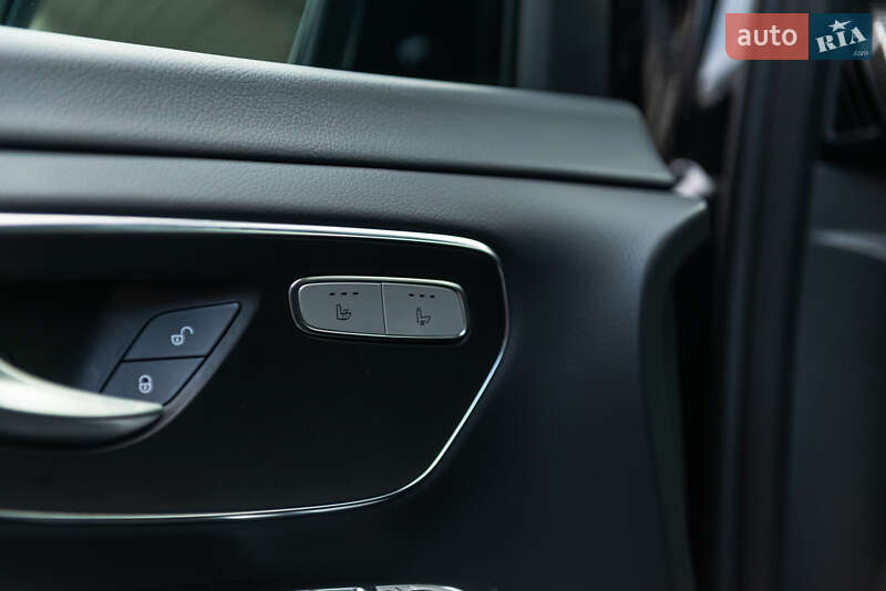 Минивэн Mercedes-Benz EQV 2023 в Мукачево