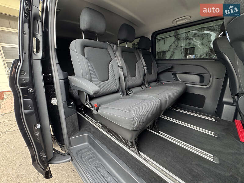 Минивэн Mercedes-Benz EQV 2023 в Киеве фото 52 Минивэн Mercedes-Benz EQV 2023 в Киеве