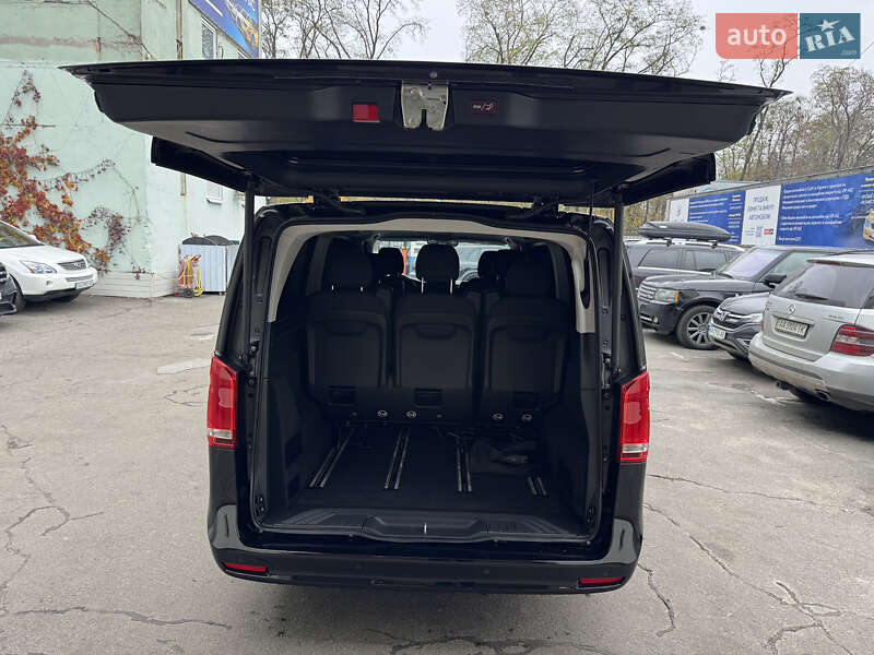 Минивэн Mercedes-Benz EQV 2023 в Киеве фото 56 Минивэн Mercedes-Benz EQV 2023 в Киеве