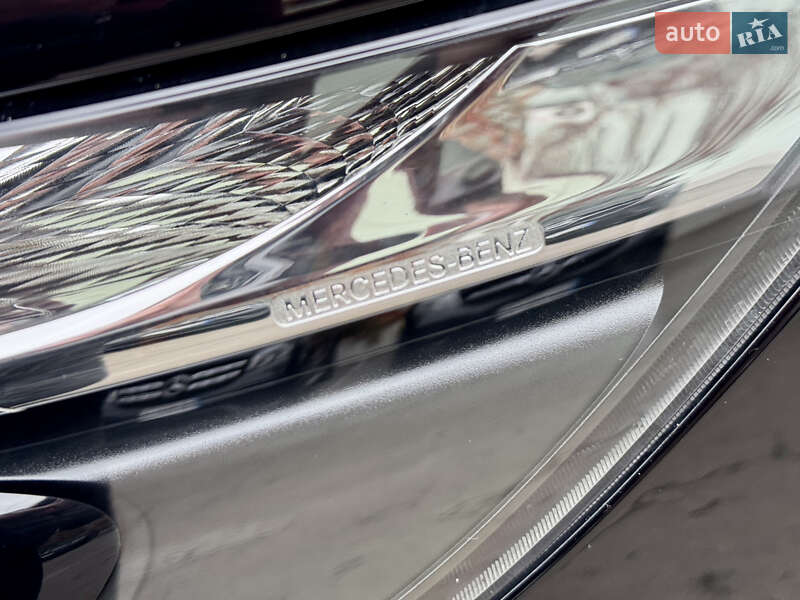 Минивэн Mercedes-Benz EQV 2023 в Киеве фото 70 Минивэн Mercedes-Benz EQV 2023 в Киеве