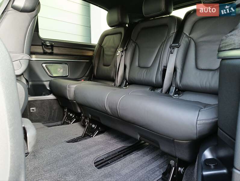 Мінівен Mercedes-Benz EQV 2024 в Коломиї