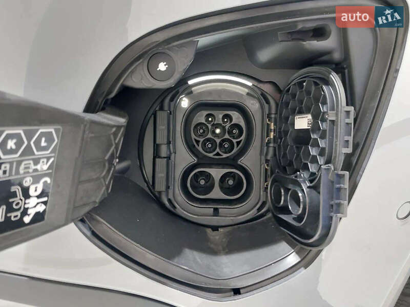 Минивэн Mercedes-Benz EQV 2024 в Житомире фото 33 Минивэн Mercedes-Benz EQV 2024 в Житомире