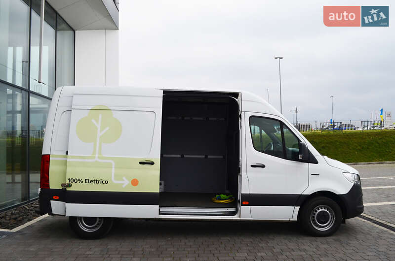 Грузовой фургон Mercedes-Benz eSprinter 2022 в Львове