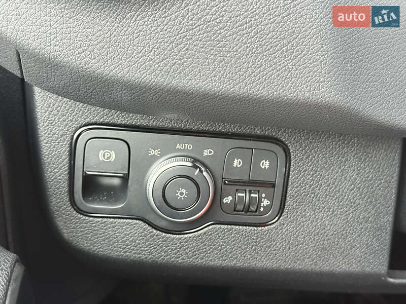 Грузовой фургон Mercedes-Benz eSprinter 2023 в Днепре