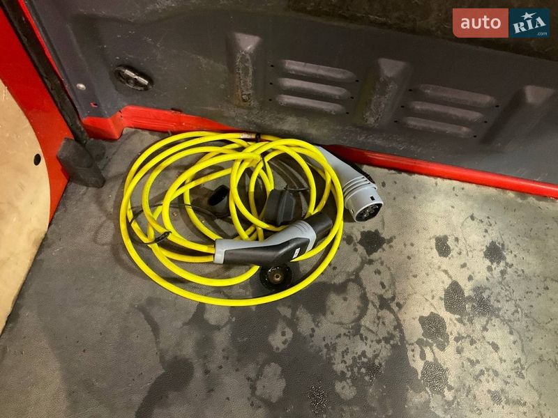 Грузовой фургон Mercedes-Benz eSprinter 2022 в Киеве фото 11 Грузовой фургон Mercedes-Benz eSprinter 2022 в Киеве