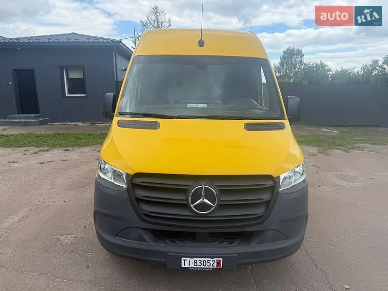 Mercedes-Benz eSprinter 2021