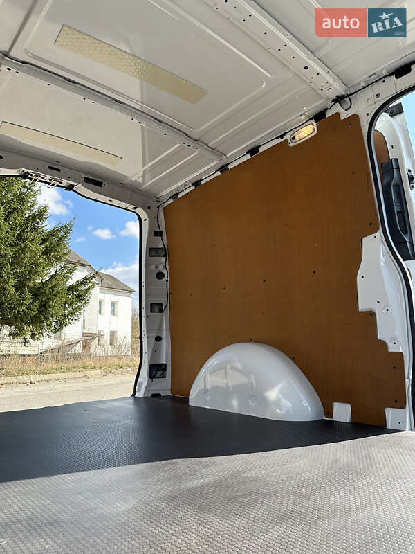 Вантажний фургон Mercedes-Benz eVito 2023 в Рівному