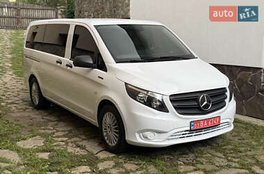 Минивэн Mercedes-Benz eVito 2021 в Тячеве