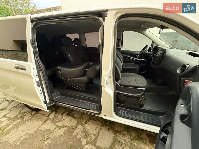 Минивэн Mercedes-Benz eVito 2021 в Тячеве