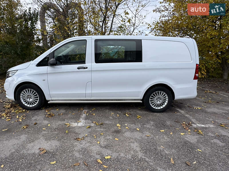 Вантажний фургон Mercedes-Benz eVito 2023 в Рівному