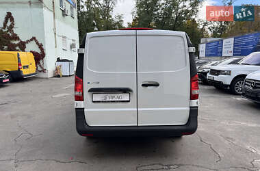 Грузовой фургон Mercedes-Benz eVito 2022 в  фото 7 Грузовой фургон Mercedes-Benz eVito 2022 в