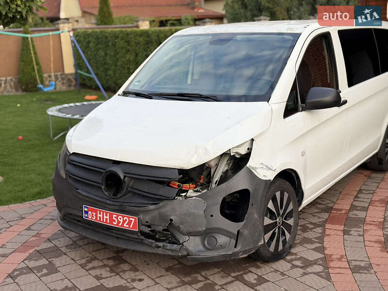 Мінівен Mercedes-Benz eVito 2024 в Луцьку