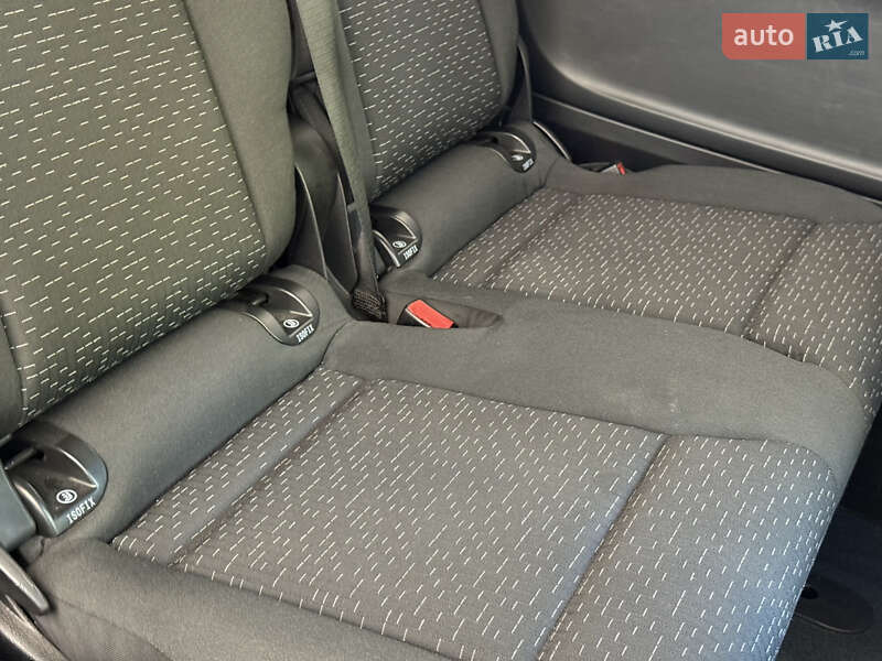 Минивэн Mercedes-Benz eVito 2021 в Тячеве