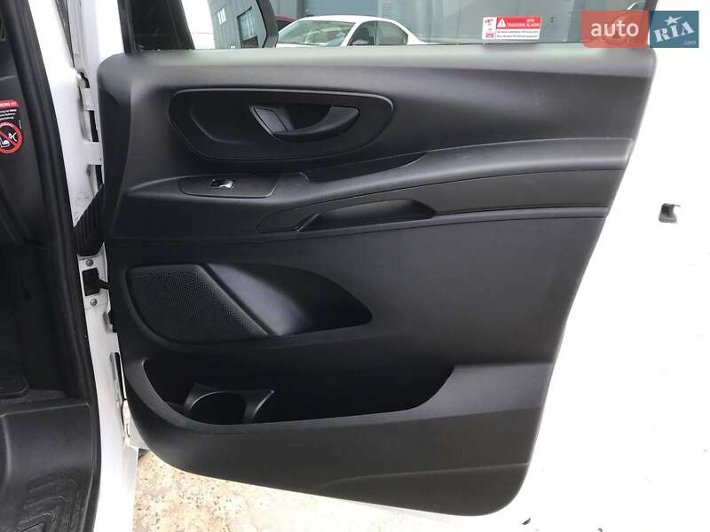 Вантажний фургон Mercedes-Benz eVito 2019 в Львові