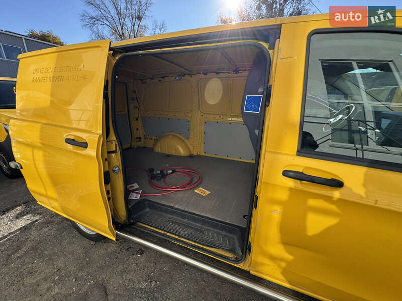 Вантажний фургон Mercedes-Benz eVito 2020 в Києві фото 13 Вантажний фургон Mercedes-Benz eVito 2020 в Києві