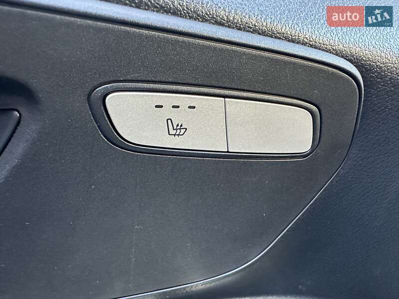 Вантажний фургон Mercedes-Benz eVito 2019 в Києві