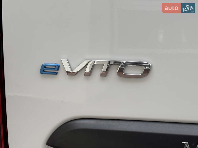 Вантажний фургон Mercedes-Benz eVito 2024 в Києві