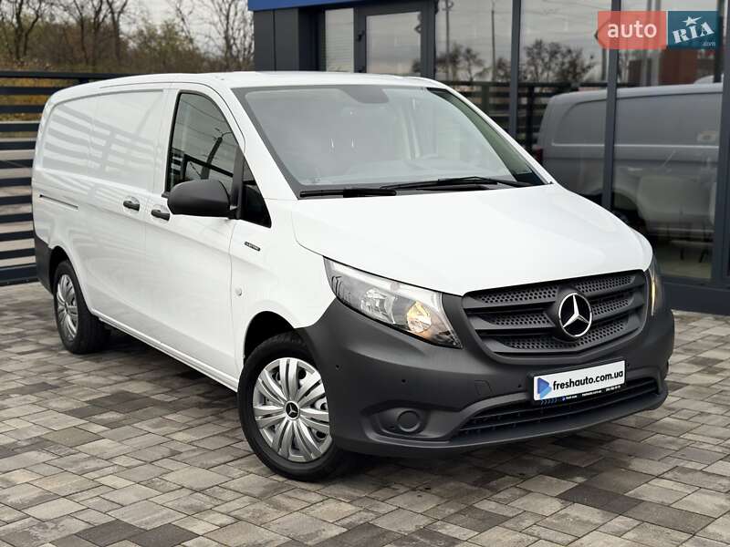 Вантажний фургон Mercedes-Benz eVito 2020 в Рівному