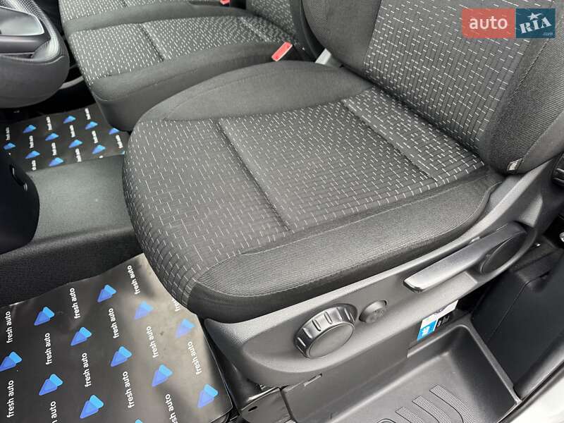 Вантажний фургон Mercedes-Benz eVito 2020 в Рівному