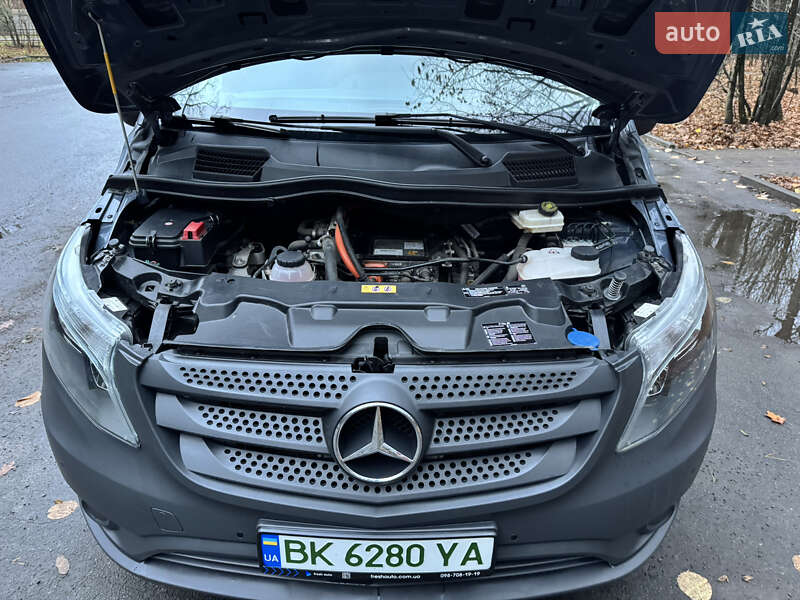 Вантажний фургон Mercedes-Benz eVito 2020 в Рівному фото 15 Вантажний фургон Mercedes-Benz eVito 2020 в Рівному