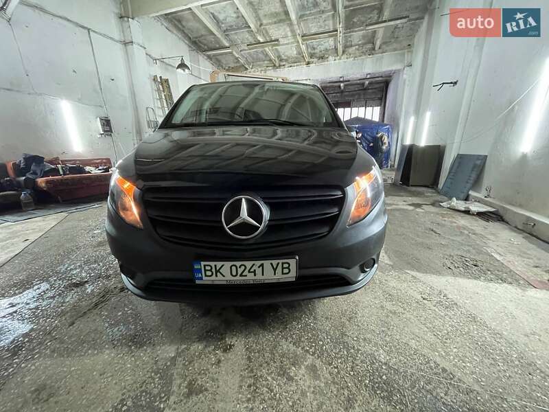 Минивэн Mercedes-Benz eVito 2021 в Хмельницком