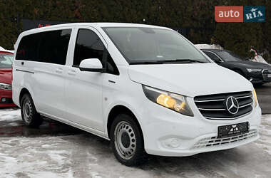 Мінівен Mercedes-Benz eVito 2022 в Києві