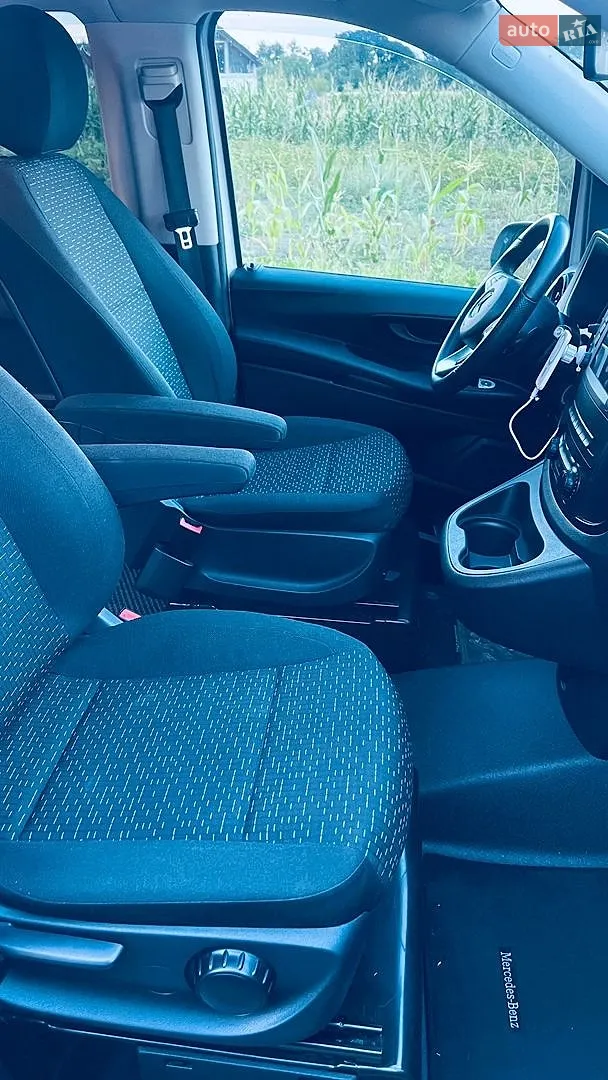 2021 Mercedes-Benz Vito - мініатюра 15