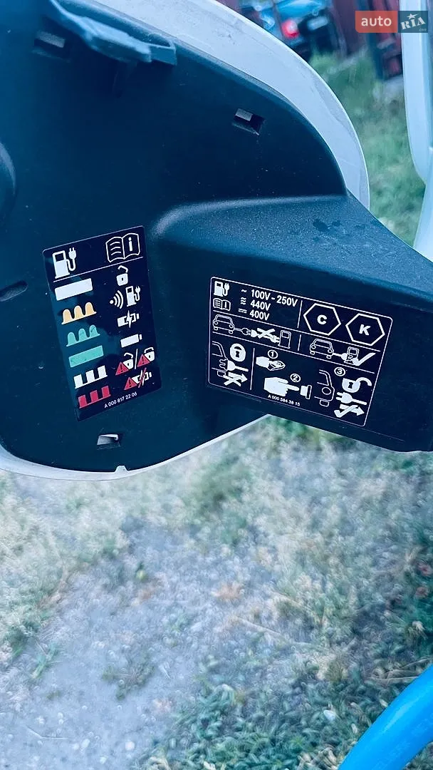 2021 Mercedes-Benz Vito - мініатюра 34
