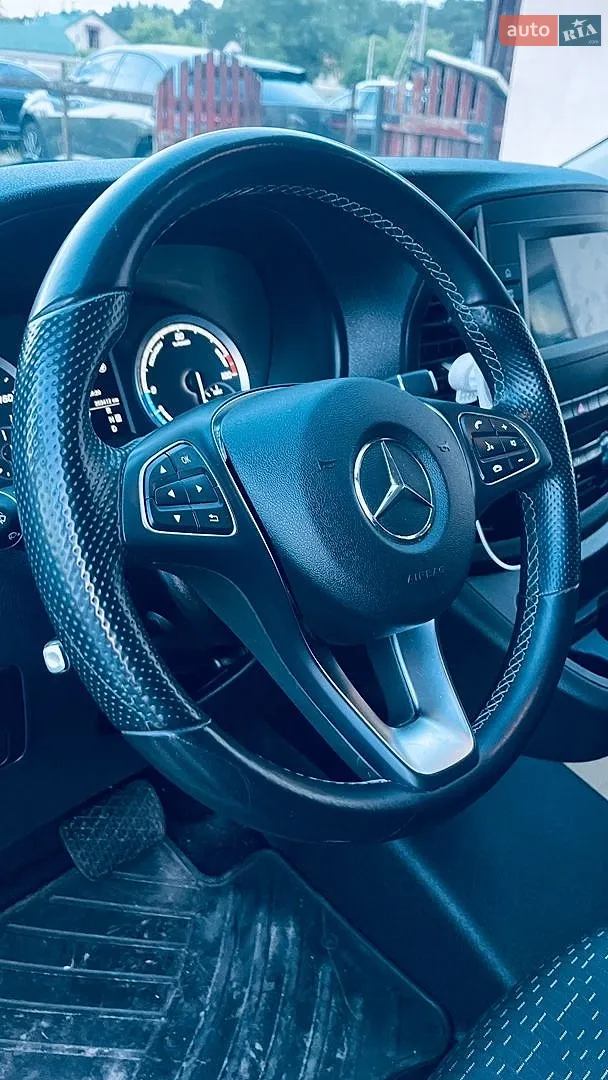 2021 Mercedes-Benz Vito - мініатюра 40