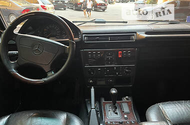 Внедорожник / Кроссовер Mercedes-Benz G-Class 1999 в 