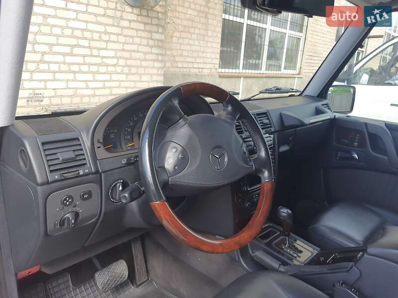 Внедорожник / Кроссовер Mercedes-Benz G-Class 2003 в Кривом Роге