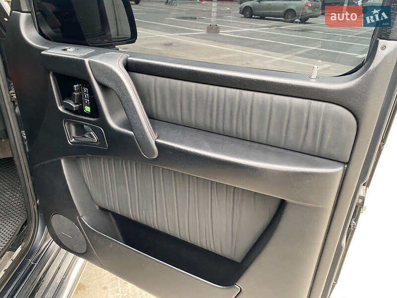 Внедорожник / Кроссовер Mercedes-Benz G-Class 2009 в Киеве